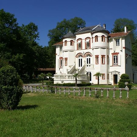 Chateau Barbe Bed & Breakfast Lannemezan Exterior photo