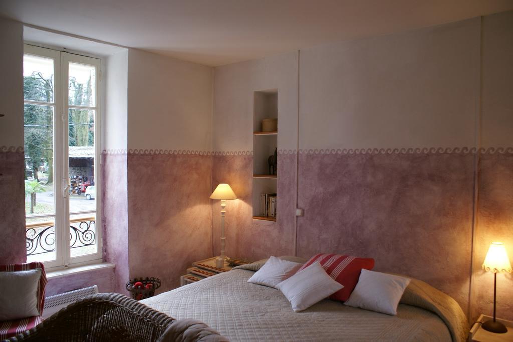 Chateau Barbe Bed & Breakfast Lannemezan Exterior photo